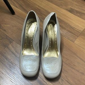 BCBG girls white crème‎ wedge shoes